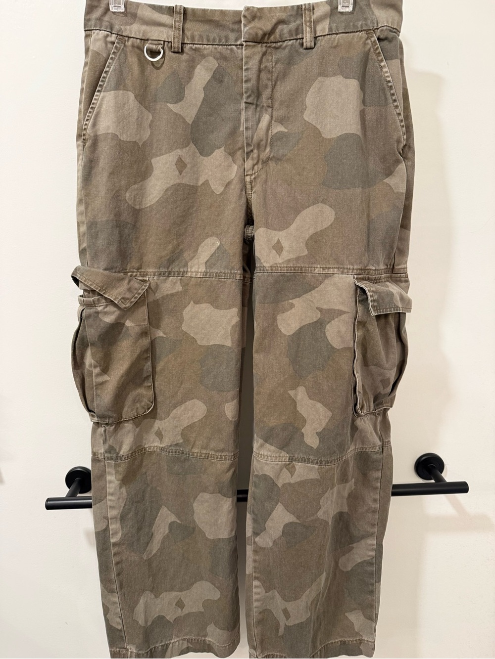 Pistola Addie Cargo  Pants - Olive Camo size 29